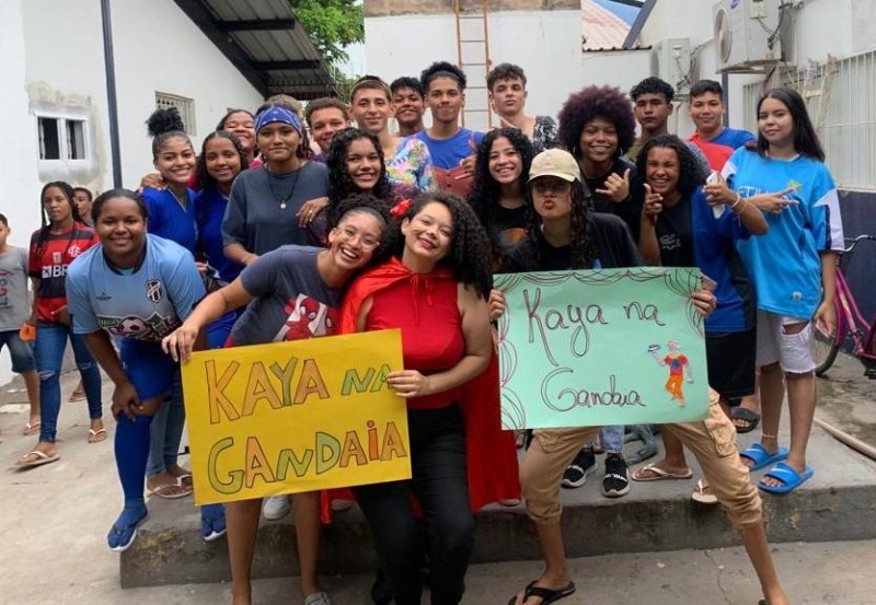 Desfile de blocos encerra projeto sobre o Carnaval na Escola Estadual Gonçalo Botelho