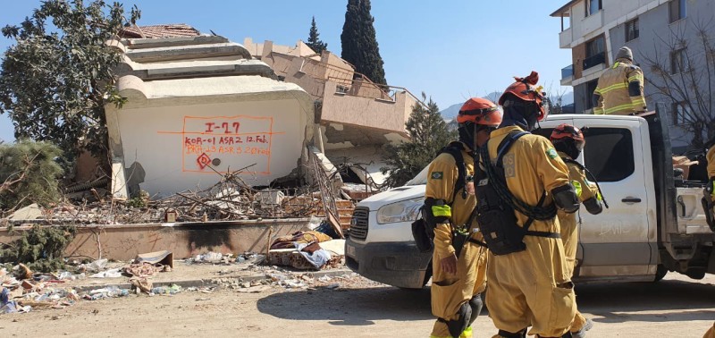 Bombeiros de Minas completam 11º dia de operações na Turquia