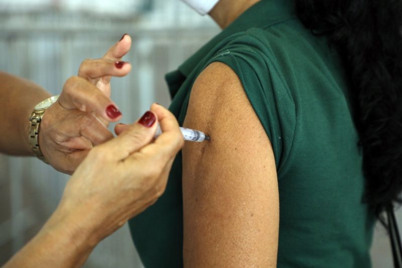 Cuiabá começa a aplicar a vacina bivalente contra Covid na próxima quarta-feira (1º)