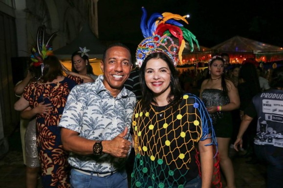 Governadora em exercício Priscila Krause participa da abertura do Carnaval de Olinda
