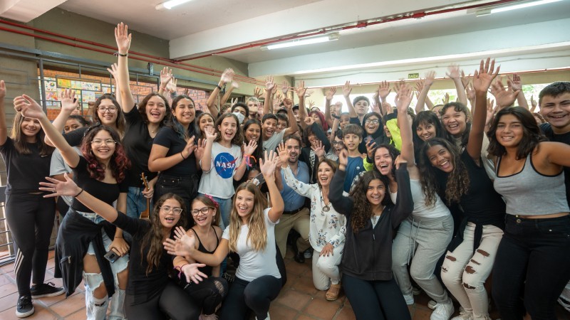 Governador visita Escola Uruguai, em Porto Alegre