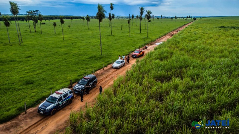 A Polícia Civil de Jateí em conjunto com o Corpo de Bombeiros e a Patrulha Rural da Polícia Militar, realizaram buscas na zona rural do Município de Jateí com o objetivo de encontrar pessoa desaparecida.