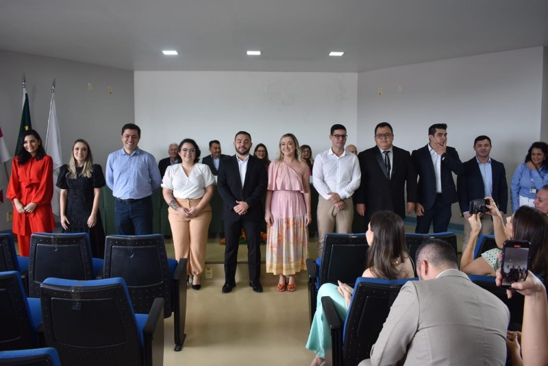 FMT-HVD forma 10 novos médicos especialistas