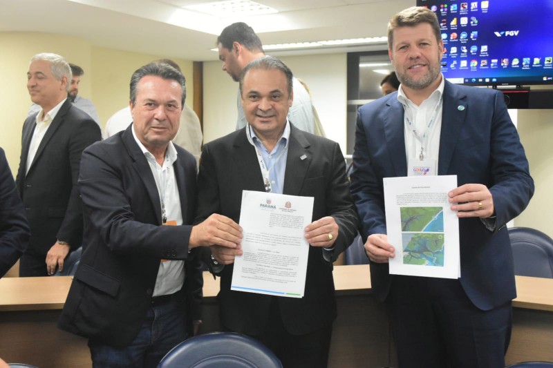 Paraná e São Paulo firmam acordo para fomentar turismo no Canal do Varadouro
