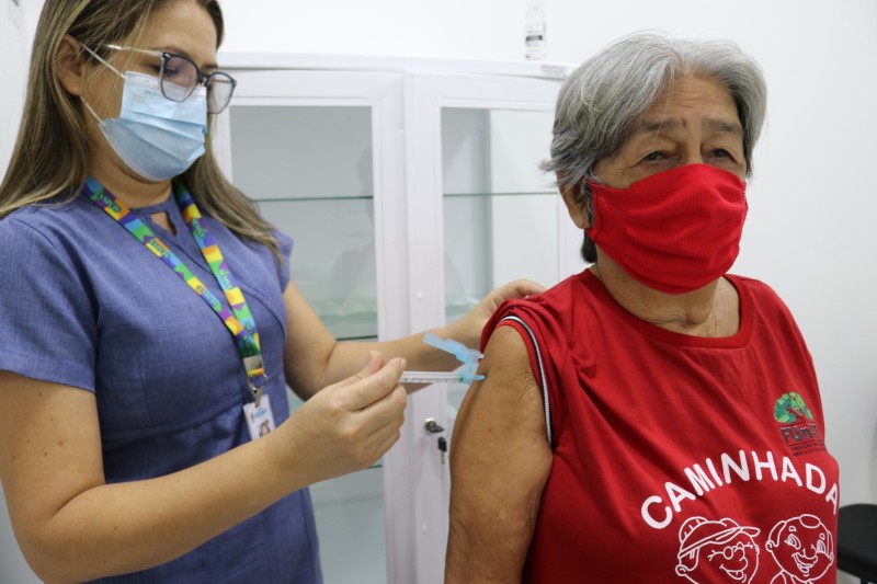 FUnATI promove dia de vacinação bivalente contra a Covid-19 na segunda-feira (06/03)