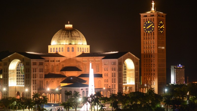 Plataforma de reservas de hospedagens revela destinos tendência para 2023