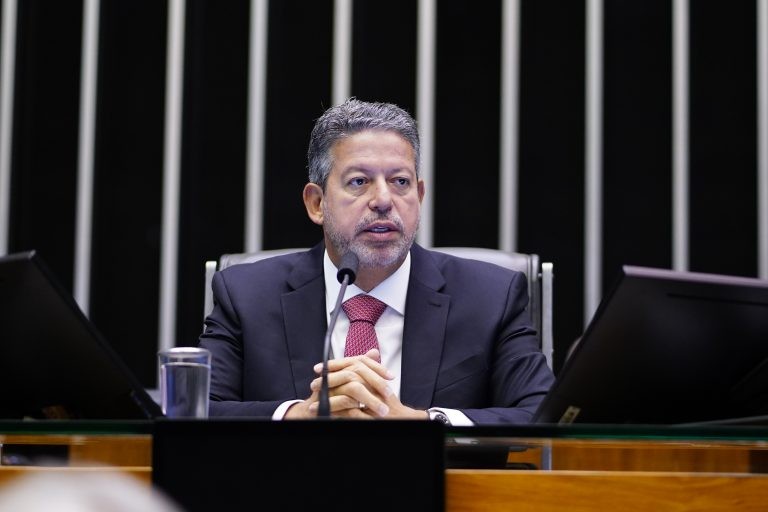 Lira afirma que indicações para comissões devem sair até quarta-feira