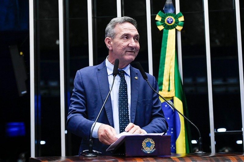 Lucas Barreto critica suspensão de portaria da Comissão Especial dos Ex-Territórios