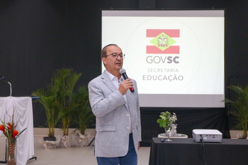 Governo do Estado permite que as escolas estaduais façam confraternizações com alimentos típicos