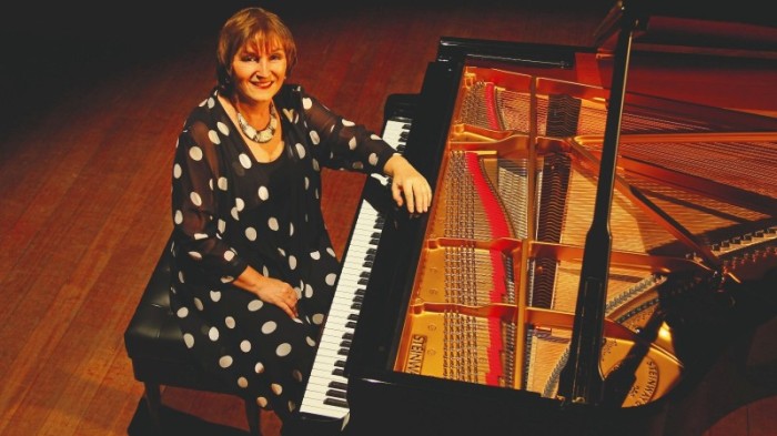 Ospa homenageia os 150 anos de Rachmaninoff e apresenta solo com dois pianos no sábado (18)
