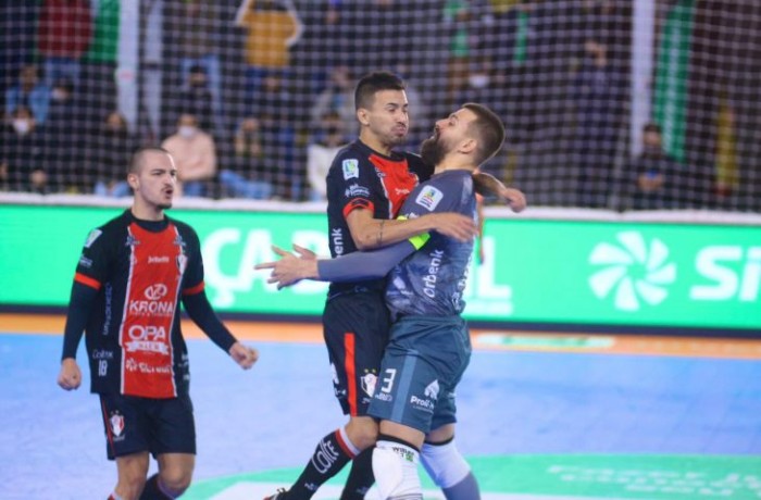 Torcedores podem trocar alimentos por ingressos para a Supercopa Masculina de Futsal em Maracaju