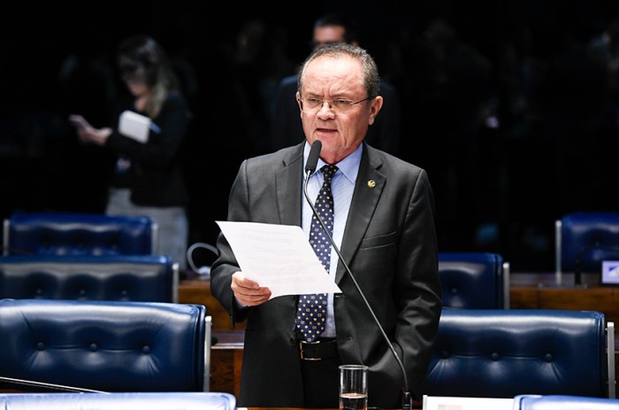 Zequinha Marinho aponta transtornos em Belém após chuvas e critica governo local