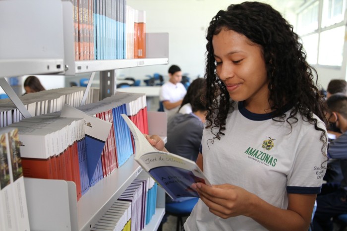 Avanços em ações educacionais e na infraestrutura escolar marcam o Dia da Escola