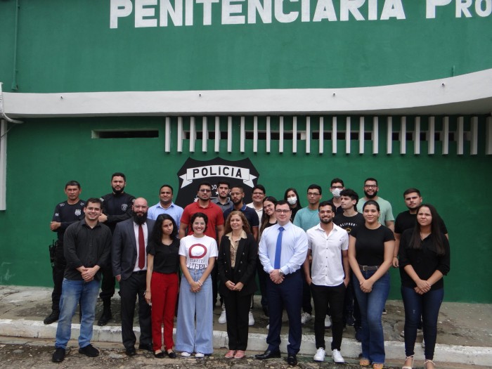 Alunos de Direito conhecem projetos de ressocialização da penitenciária José Ribamar Leite