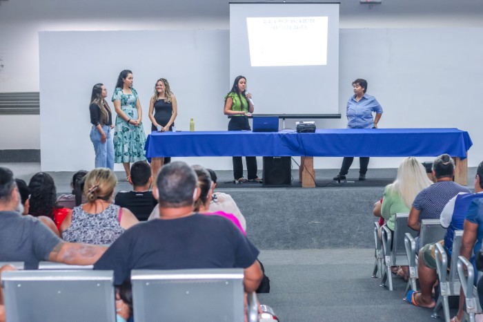 Frustração e Compulsão Alimentar é tema de palestra dirigida a pacientes do Programa de Obesidade da Fundhacre