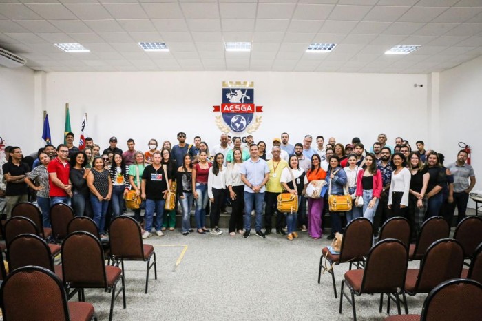 Agentes de combate às endemias de Garanhuns recebem equipamentos de proteção individual