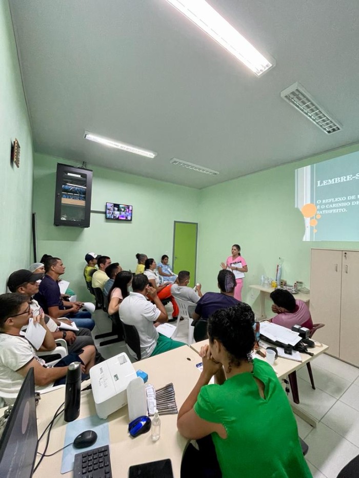 Hospital de Mâncio Lima investe na capacitação dos servidores para atender melhor a população