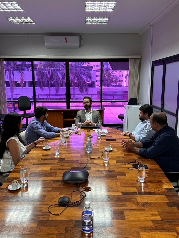 Vereadores participam de reunião no Tribunal de Contas