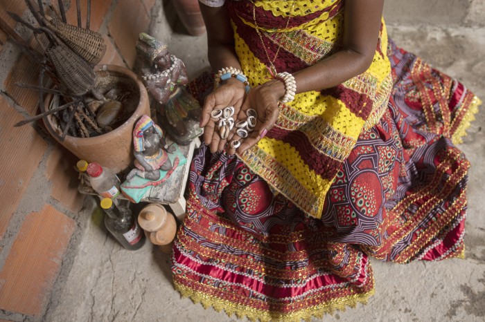 Deputados criticam criminalização do candomblé em debate na Câmara