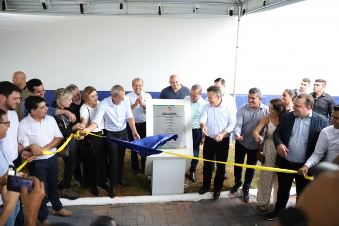 Segunda-feira é marcada pela entrega de obras com presença do governador Mauro Mendes