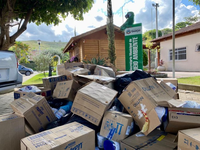 SECRETARIA DE MEIO AMBIENTE RECOLHE 810 LATAS DE AÇO PARA RECICLAGEM