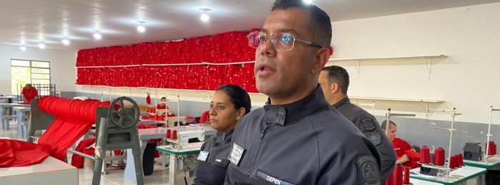 Presídio de Itambacuri inaugura fábrica de uniformes 