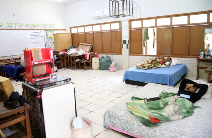 Governo disponibiliza escolas para abrigar famílias vítimas da enchente em Rio Branco