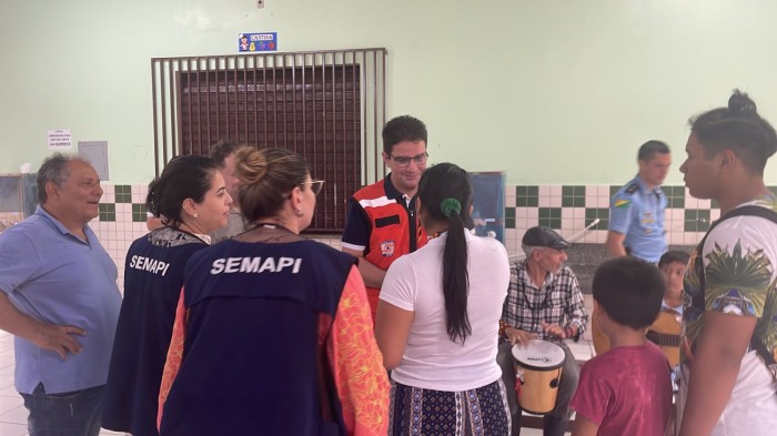 Semapi mobiliza equipes em assistência a famílias indígenas desabrigadas pela cheia em Rio Branco