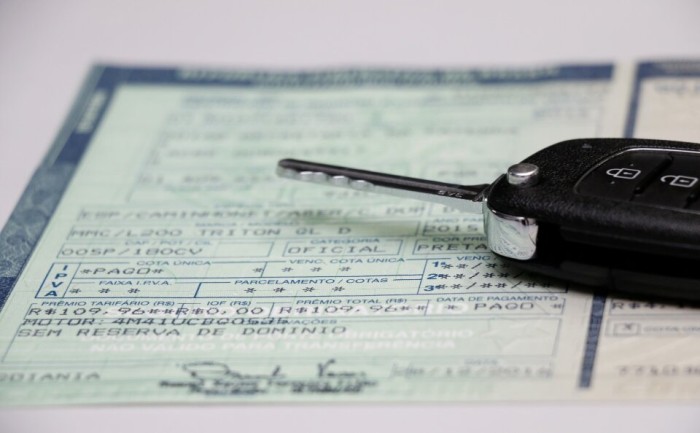 Prazo para veículos isentos regularizarem IPVA vence em abril