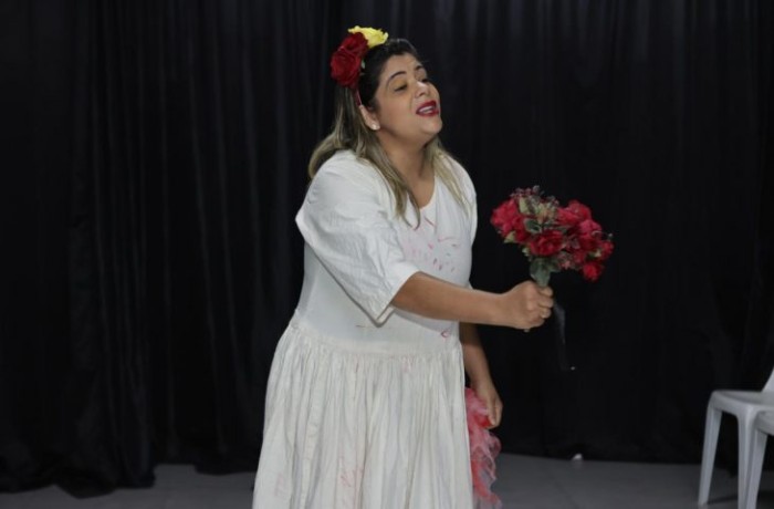 Boca de Cena 2023 inicia com performance teatral e Seminário para discutir políticas públicas