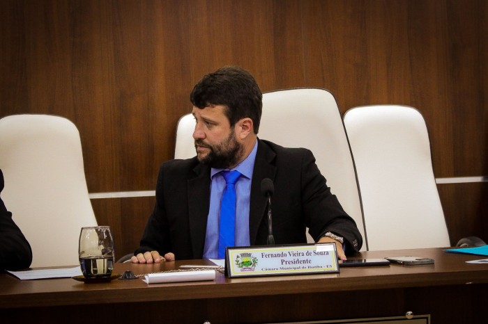 Fernando Vieira destaca projeto que irá priorizar matrículas para alunos com deficiência