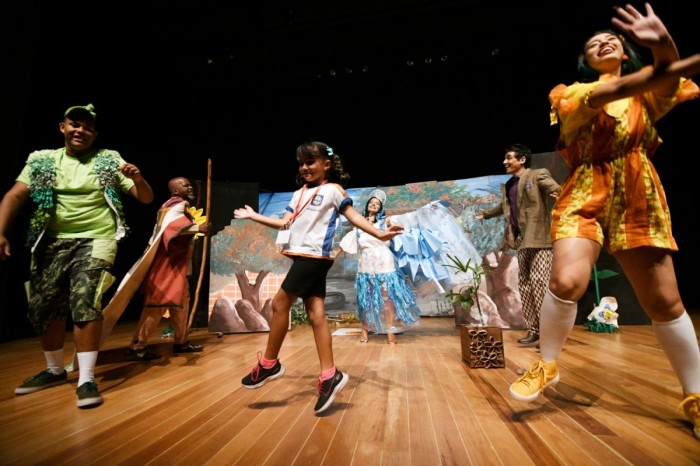 Dia Mundial da Água é comemorado com peça teatral em Nova Iguaçu