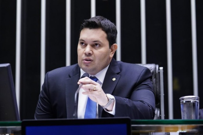 Acácio Favacho é eleito presidente da Comissão de Desenvolvimento Urbano
