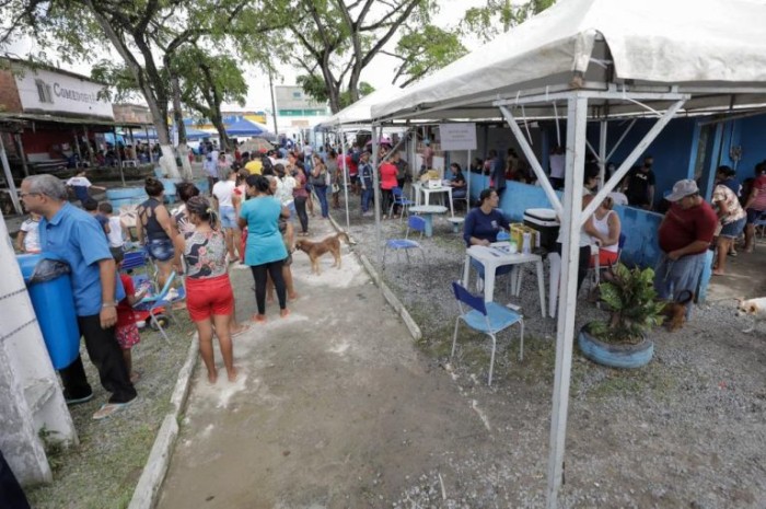 Moradores de Jardim Muribeca são contemplados com serviços da Caravana Mais Jaboatão