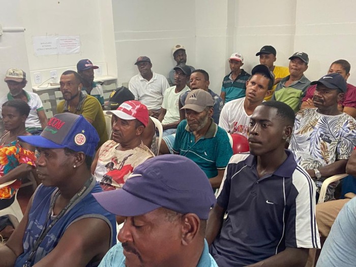 Reunião entre Prefeitura e Associação de Carroceiros esclarece novo formato de trabalho de coleta de resíduos em locais de difícil acesso