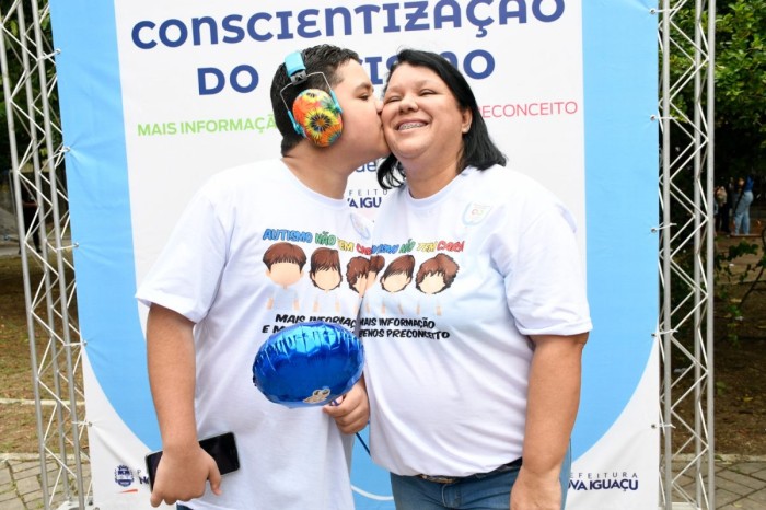 Caminhada celebra o Dia Mundial de Conscientização do Autismo em Nova Iguaçu