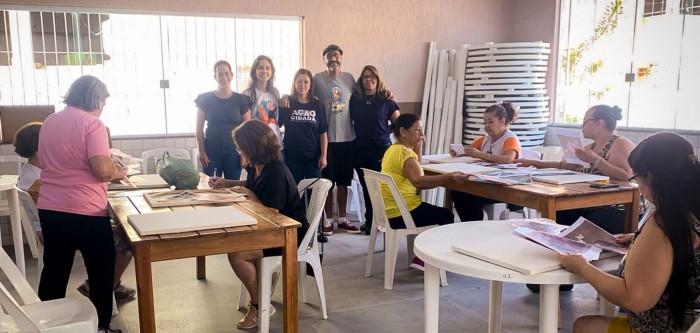 Curso de Pintura em Tela está sendo disponibilizado aos idosos do SCFV