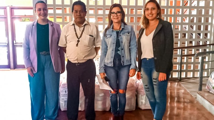 Governo do Estado entrega cestas básicas a indígenas que participam da Quaresma Kaingang na capital