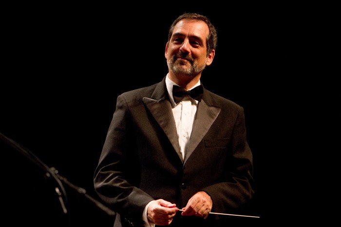 Concerto da Orquestra Sinfônica terá repertório de sete compositores no domingo