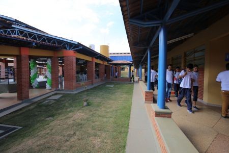 Caiado: forças policiais estão preparadas para segurança nas escolas 