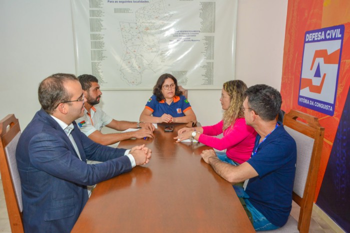 Defesa Civil, SMS e Sesab discutem consequências de estiagem e excesso de chuvas na saúde municipal