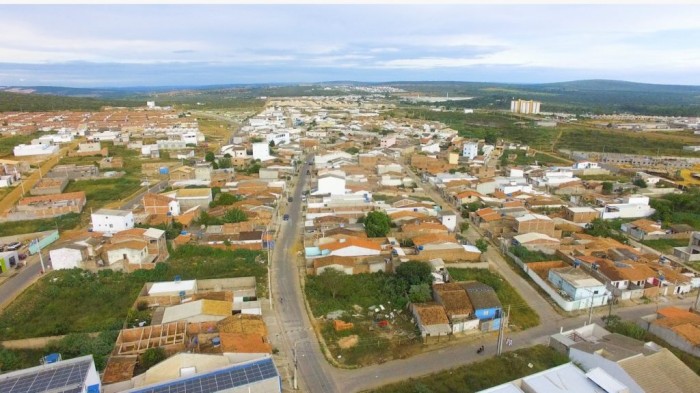 Prazo para moradores do Nova Cidade entregarem documentos e garantirem escritura de imóveis acaba nesta sexta-feira