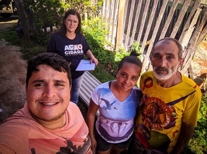 Famílias de Iúna recebem telhas ternite após temporal