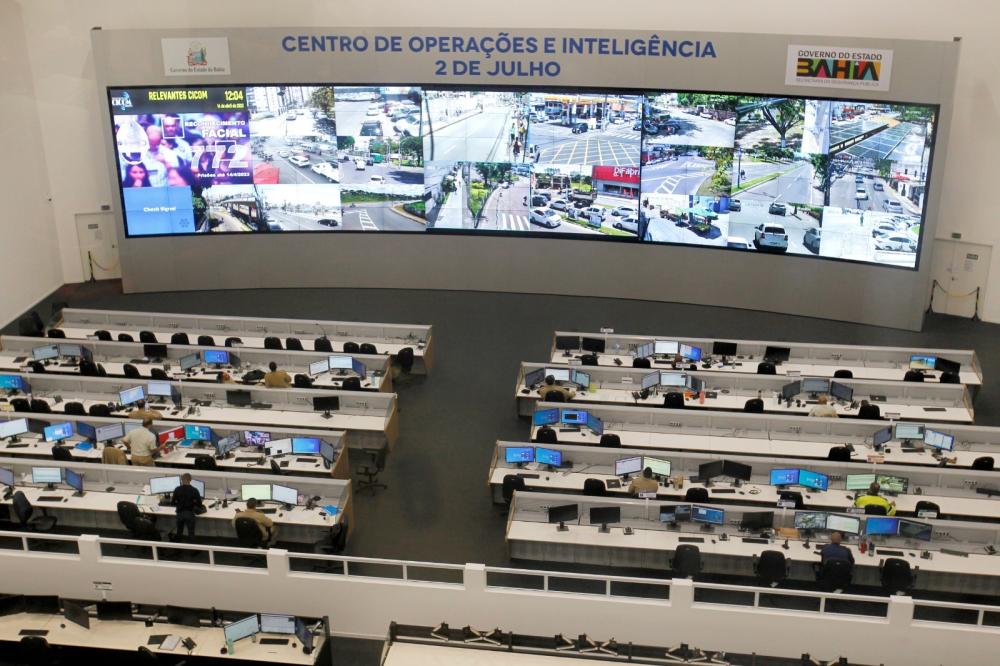 Criação de Centro de Controle e Comando e Comitê Intersetorial integram ações de combate a ameaças em escolas na Bahia.