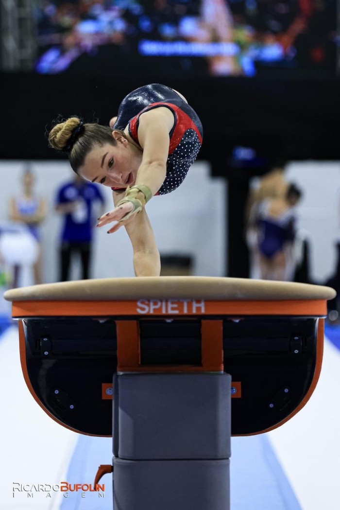 Catarinense Vitória Dias é a 5ª melhor no Salto no Troféu Brasil de Ginástica Artística