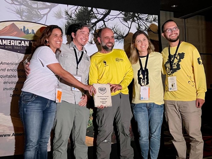 IMA marca presença em premiação internacional no maior congresso de trilhas do mundo