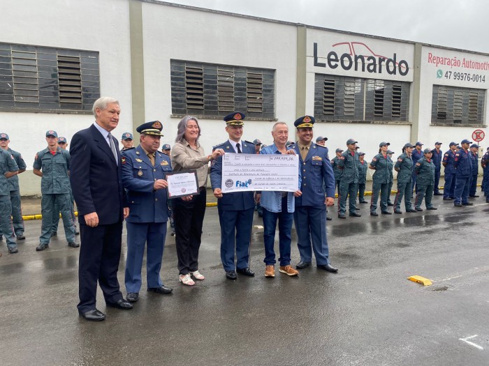 Assinado termo de repasse de recursos para o primeiro dos 43 projetos beneficiados pelo FIA em Santa Catarina