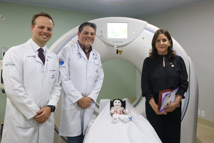 Governo do Estado entrega novo tomógrafo do Hospital Infantil Joana de Gusmão, em Florianópolis