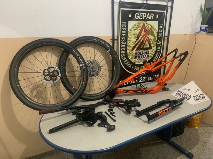 Polícia Militar recupera bicicleta roubada da atleta Hercília Najara