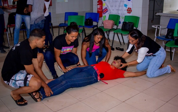 Jovens e adultos participam da 3ª edição de treinamento para Primeiros Socorros